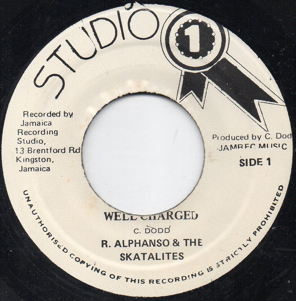 Tommy McCook & The Skatalites, Roland Alphonso & The Skatalites : Sauvitt / Well Charge (7", RE)