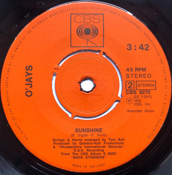 The O'Jays : Back Stabbers (7", Single)