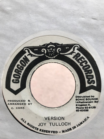 Joy Tulloch : Play On The Music (7")