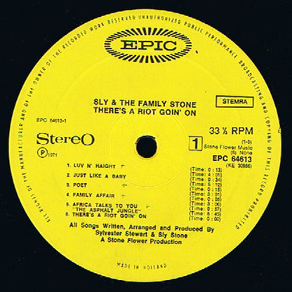Sly & The Family Stone : There's A Riot Goin' On (LP, Album, Gat)