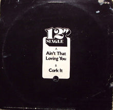 Dennis Brown : Ain't That Loving You (12", Single, Ltd)