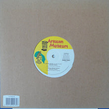 Gregory Isaacs : African Woman / Beautiful Africa (10", Ltd)