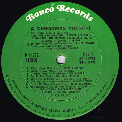 Various : A Christmas Present (LP, Comp, Gat)