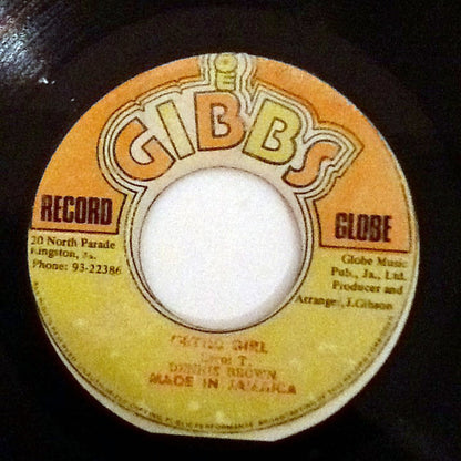 Dennis Brown / Mighty Two* : Getho Girl / Version (7")