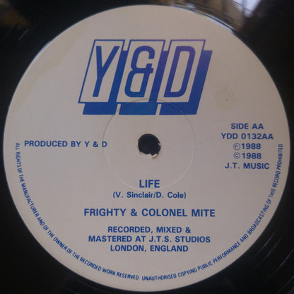 Frighty & The Offbeat Posse, Frighty & Colonel Mite : Feel So Good / Life (12")