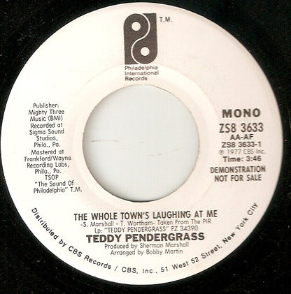 Teddy Pendergrass : The Whole Town's Laughing At Me (7", Promo)