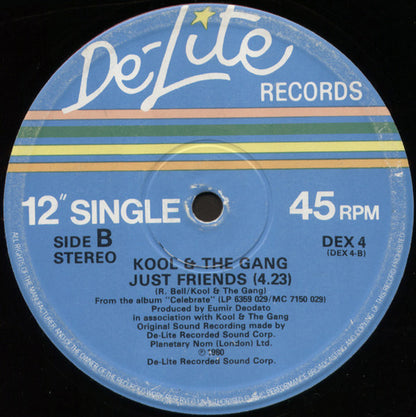 Kool & The Gang : Steppin' Out  (12", Single)