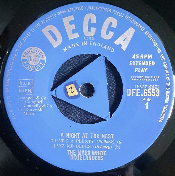 The Mark White Dixielanders : A Night At The Nest (7", EP)