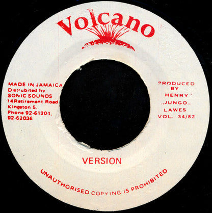 Jennifer Lara : Reach Out For Me (7")