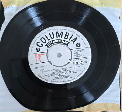 Johnny Hodges And His Orchestra : Meet Mr. Rabbit (7", EP)