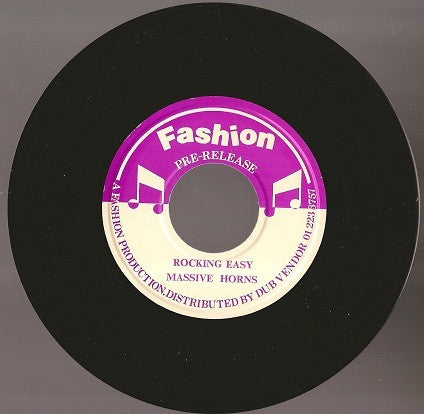 The Massive Horns : Rocking Easy (7")