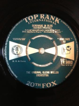 Glenn Miller And His Orchestra : Chattanooga Choo-Choo / Serenade In Blue (7", Single)