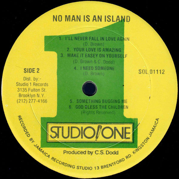 Dennis Brown : No Man Is An Island (LP, Album, RE, Yel)