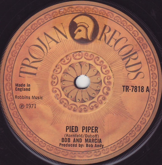 Bob & Marcia : Pied Piper (7", Single, Sol)