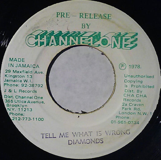 The Mighty Diamonds : Tell Me What Is Wrong (7", Gre)