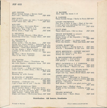 Dizzy Gillespie : Dizzy Gillespie Plays (7", EP)