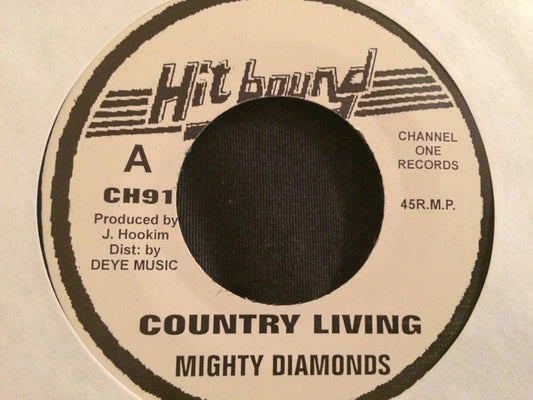 The Mighty Diamonds / The Revolutionaries : Country Living / Living (7", RE)