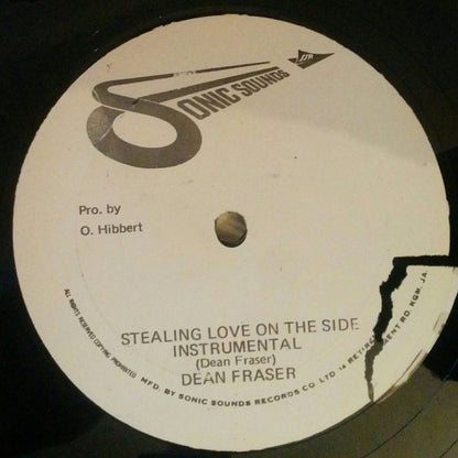 Carlene Davis / Dean Fraser : Stealing Love On The Side (12")