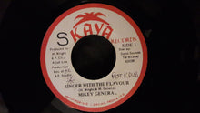 Mikey General : Singer With The Flavor  (7")